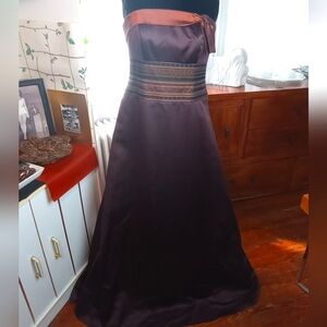 REDUCED! David's Bridal NWT Brown Strapless Sheath Brocade Bodice Copper Trim